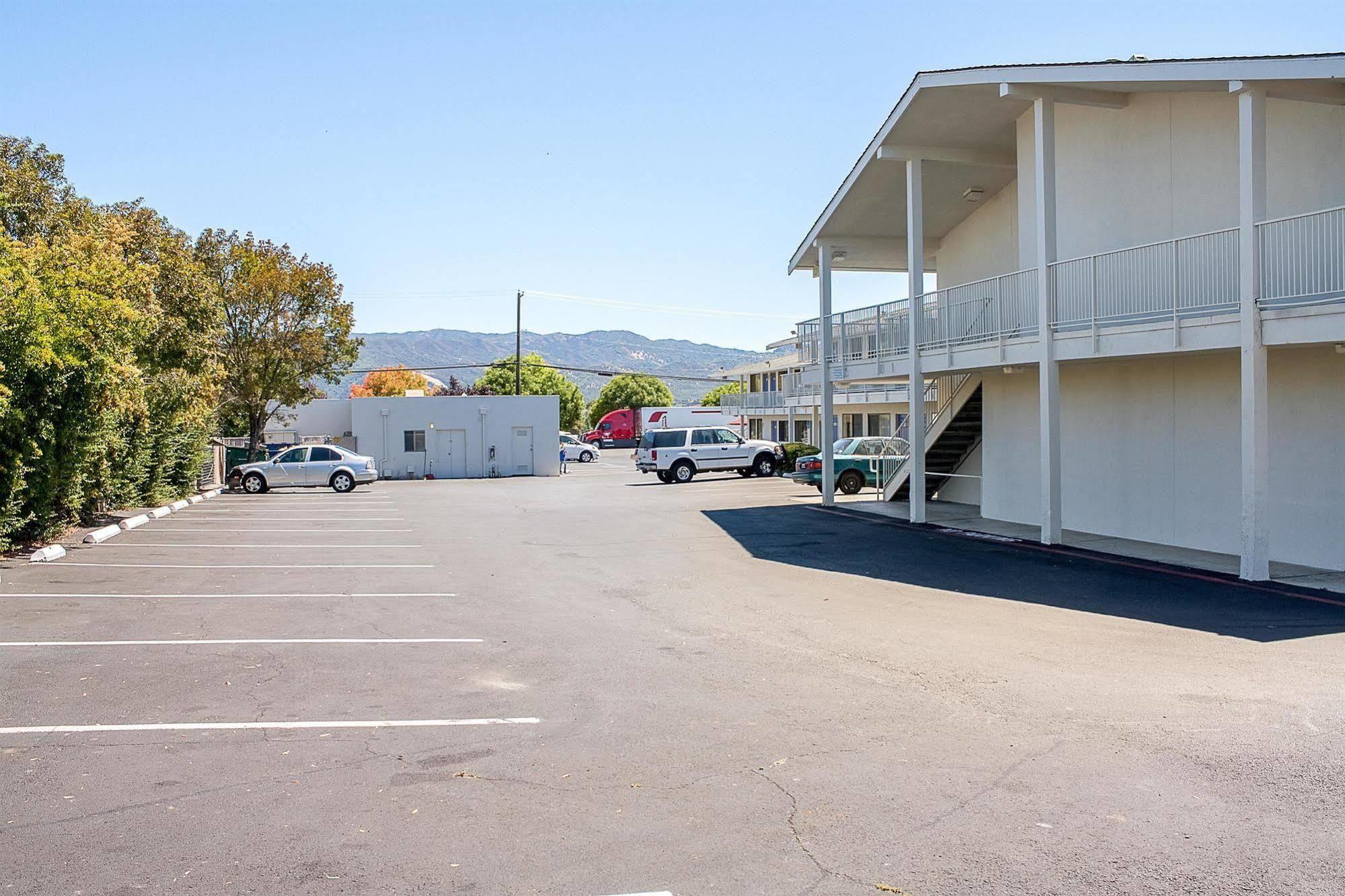 Motel 6-Ukiah, Ca Eksteriør billede