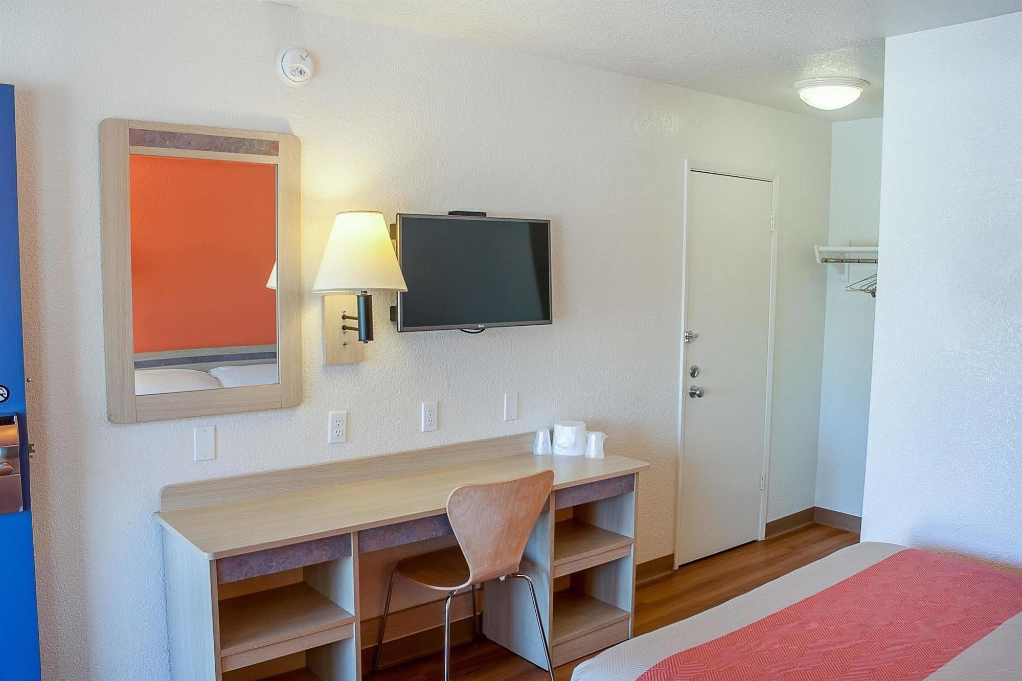 Motel 6-Ukiah, Ca Eksteriør billede