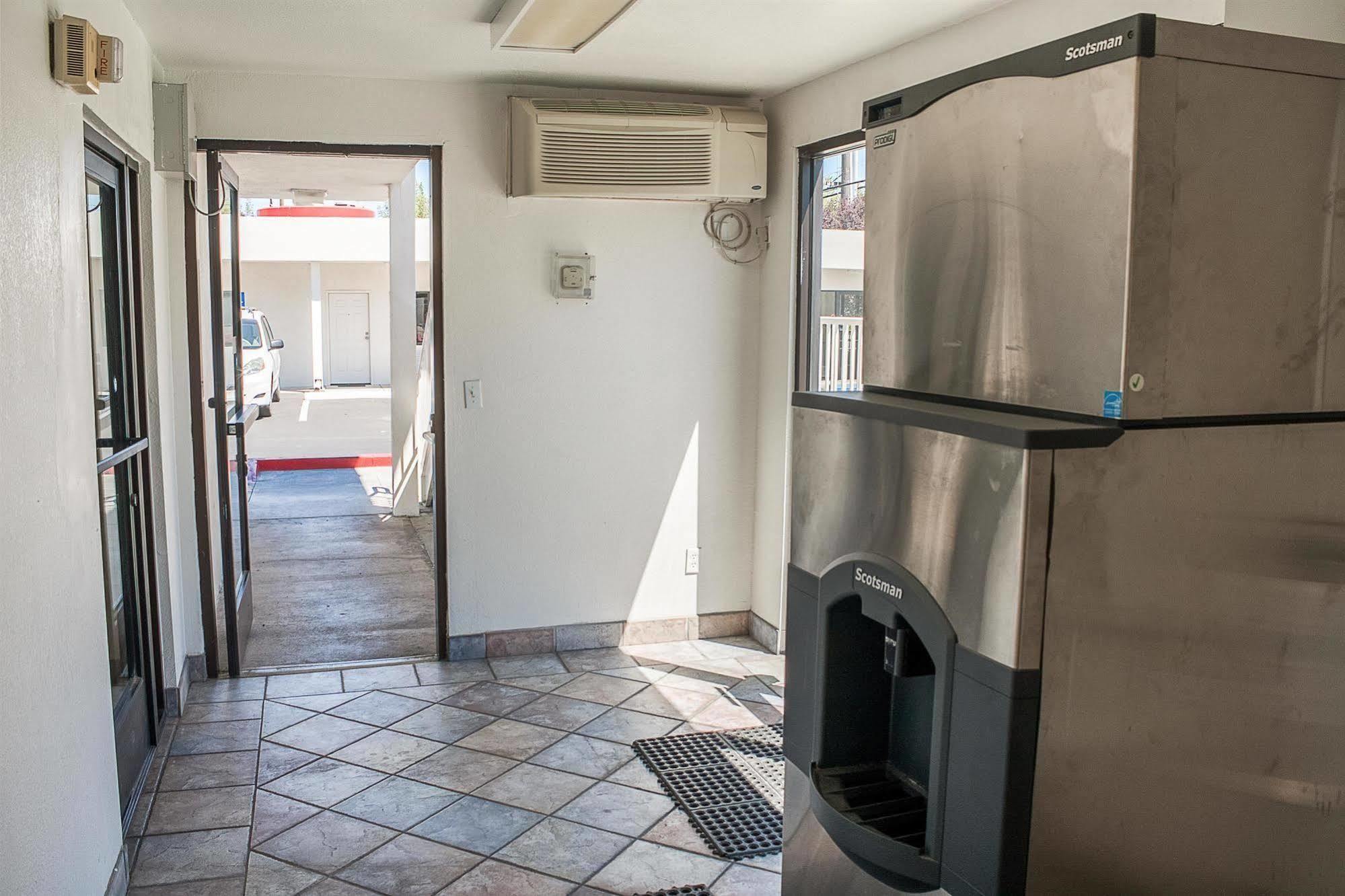 Motel 6-Ukiah, Ca Eksteriør billede
